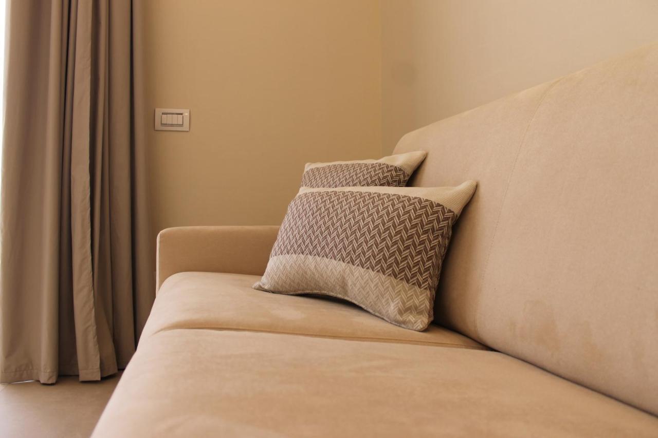 Enjoy Your Stay - Guest House - Ольбия Экстерьер фото